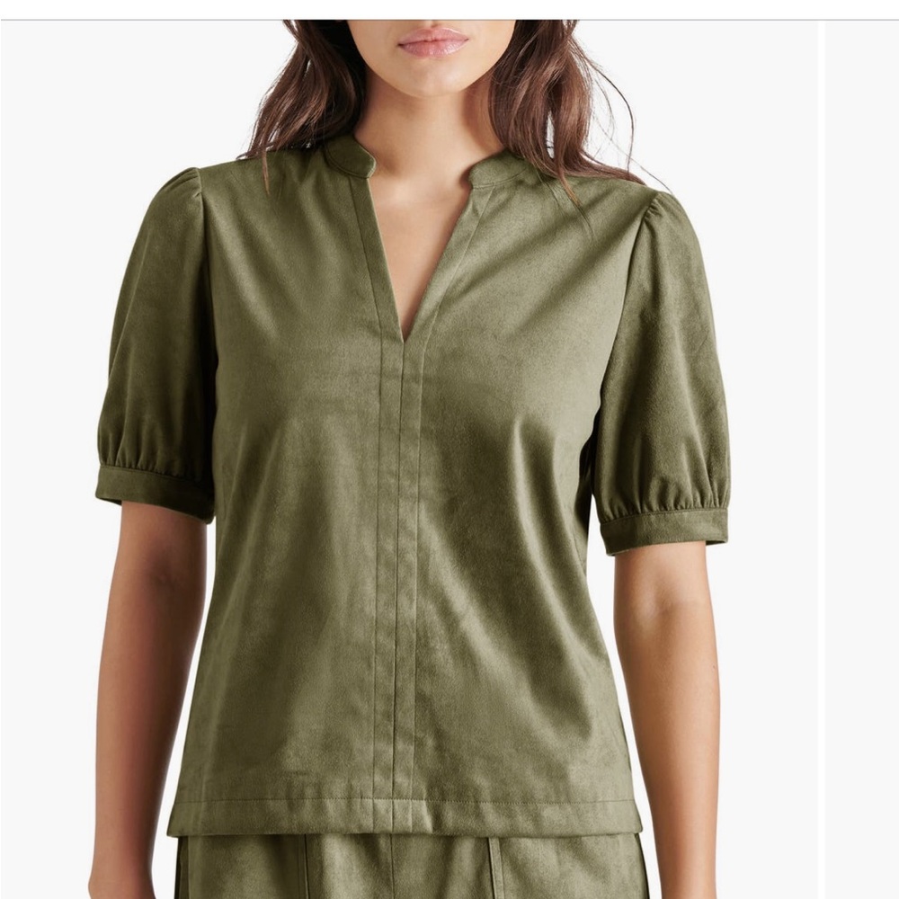 Steve Madden Jane Puff Shoulder Faux Suede Top in Olive Night